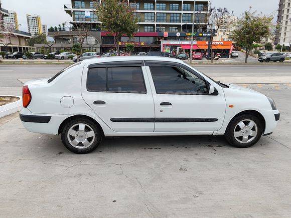 Sahibinden Renault Clio 1.4 Expression 2004 Model 
