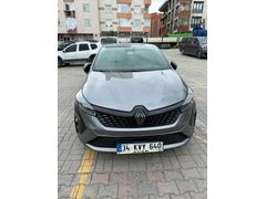 Sahibinden Renault Clio 1.0 TCe Techno Esprit Alpine 2024 Model Lansman Renk 10400 km