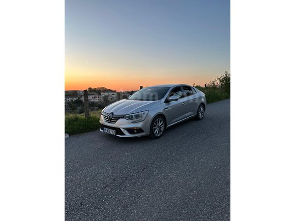 Sahibinden Renault Megane 1.5 Blue DCI Joy 2020 Model
