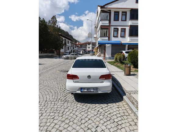 Ful+Ful  Volkswagen Passat 1.6 TDi BlueMotion Eksclusive2013 Model İ