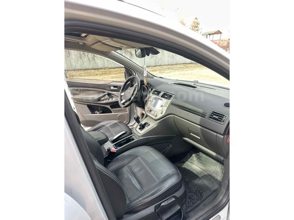 Sahibinden Ford Kuga 2.0 TDCi Selective 2011 Model  268.000 km Beyaz