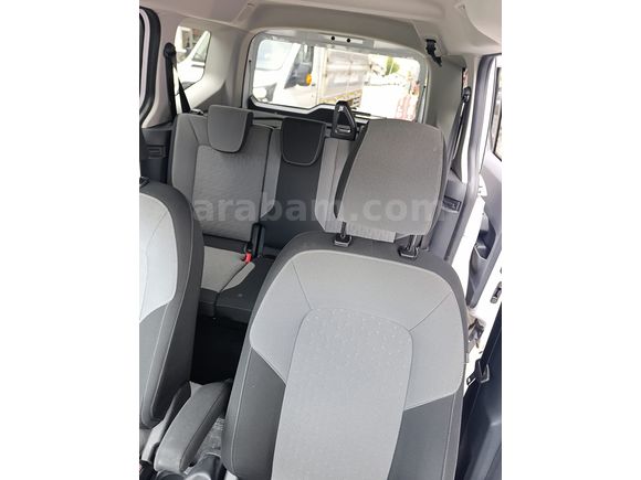 Sahibinden Ford Tourneo Courier 1.5 EcoBlue Titanium 2025 Model