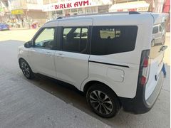 Sahibinden Ford Tourneo Courier 1.5 EcoBlue Titanium 2025 Model 