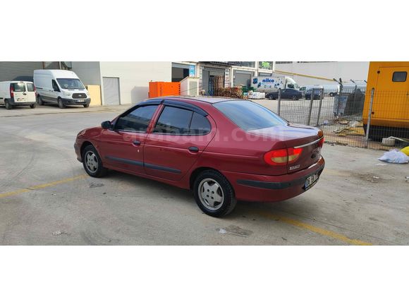 Sahibinden Renault Megane 1.6 RTE 1998 Model 