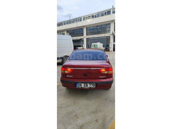 Sahibinden Renault Megane 1.6 RTE 1998 Model 