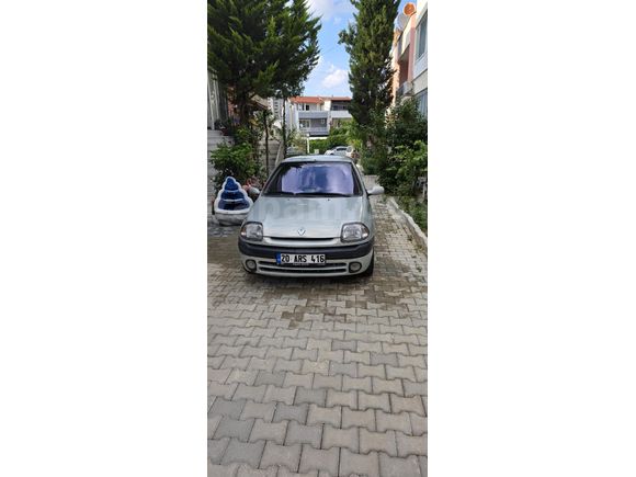 Sahibinden Renault Clio 1.6 RXT 2000 Model