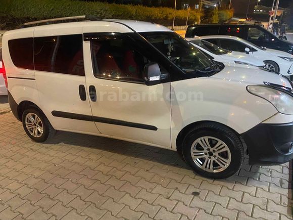 Sahibinden Fiat Doblo Combi 1.3 Multijet Dynamic 2011 Model  365.000 km Beyaz
