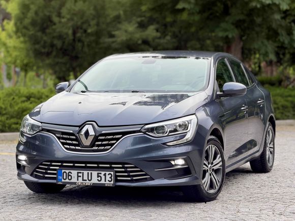Renault Megane 1.5 Blue DCI Touch 2022 Model 