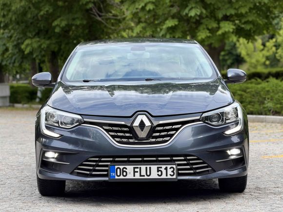 Renault Megane 1.5 Blue DCI Touch 2022 Model 