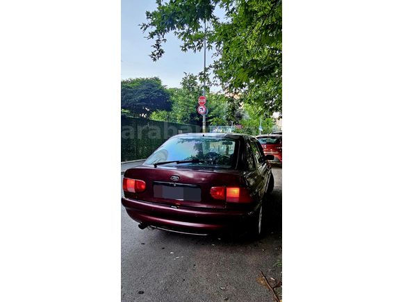 Sahibinden Ford Escort 1.8 CLX 1996 Model