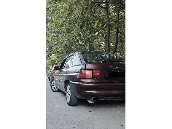 Sahibinden Ford Escort 1.8 CLX 1996 Model