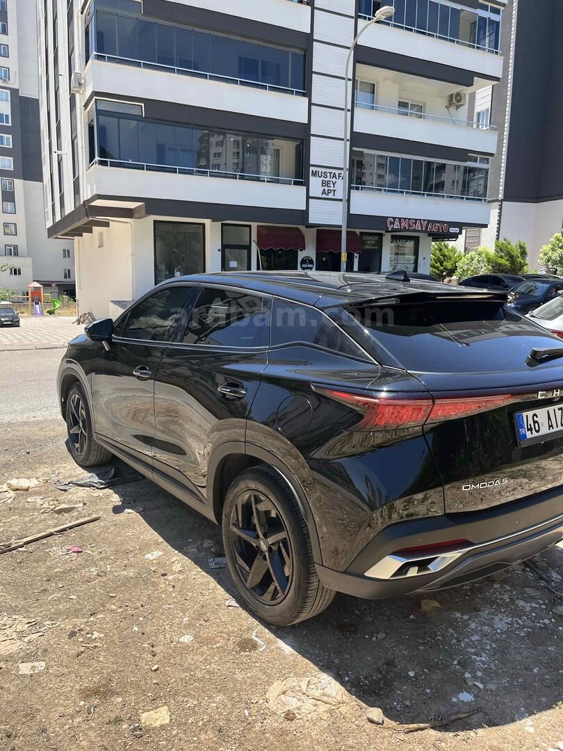 Sahibinden Chery Omoda 5 1.6 T-GDI Luxury 2024 Model Kahramanmaraş 42.000 km Siyah 4