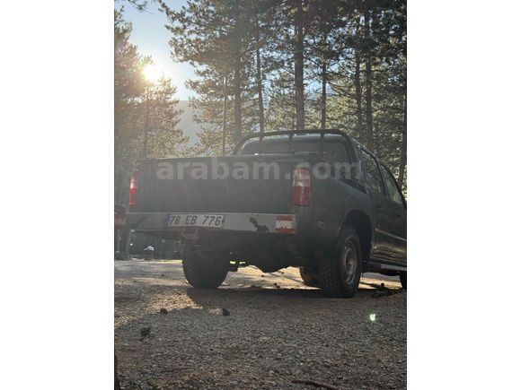 Sahibinden Toyota Hilux 2.4 D 2000 
Model 