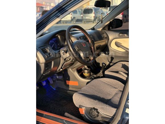 Sahibinden Honda Civic 1.6 i ES 2000 Model 