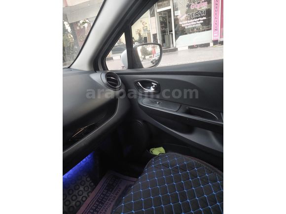 Sahibinden Renault Clio 1.5 dCi Joy 2015 Model hatasız boyasız