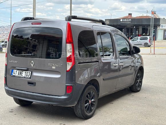 Sahibinden Renault Kangoo Multix 1.5 dCi Extreme 2017 Model