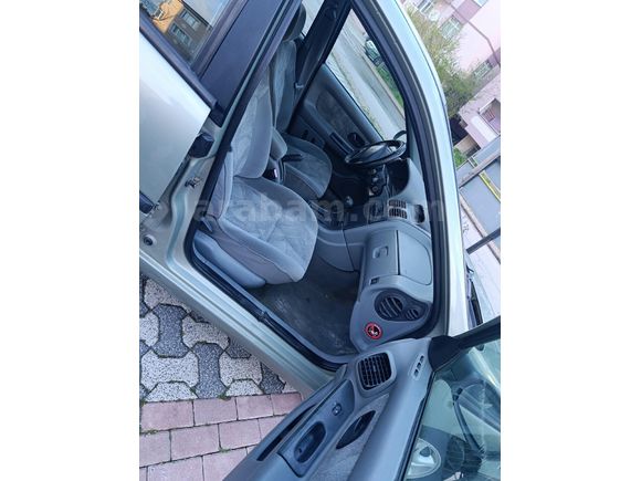 Sahibinden Renault Laguna 2.0 RXT 2002 Model