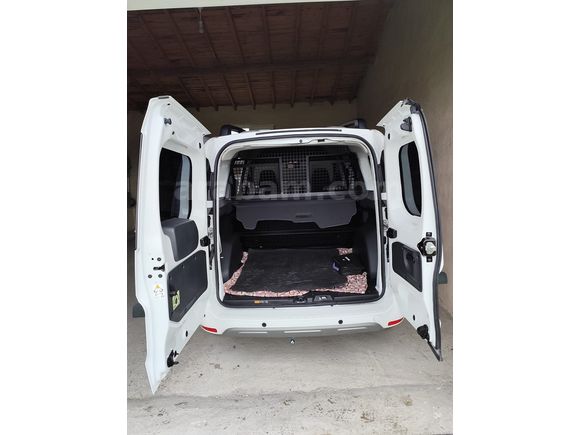 Sahibinden Renault Express Combi 1.5 BlueDCI Joy 2024 Model 