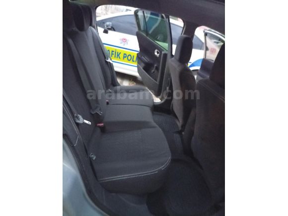 Sahibinden Renault Megane 1.5 dCi Authentique 2006 Model