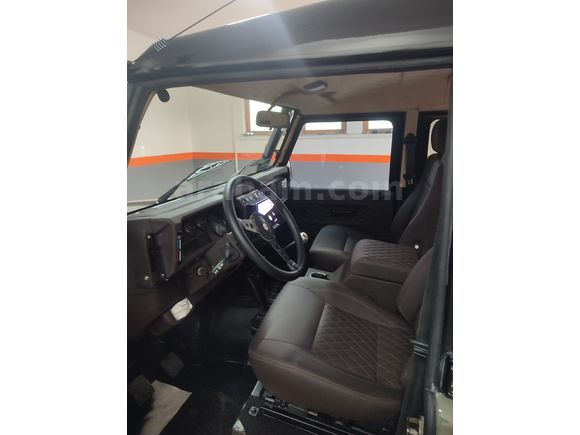 Land Rover Defender 130 300 TDİ 2003 Model 