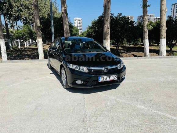 Sahibinden Honda Civic 1.6 Elegance 2012 Model  162.000 km Siyah