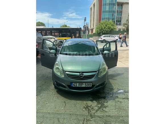 Sahibinden Opel Corsa 1.2 Twinport Essentia 2010 Model 