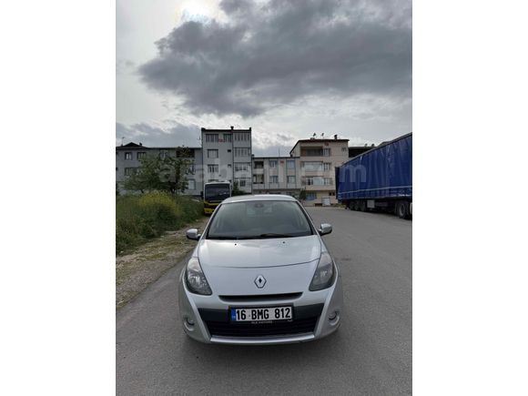 DÜŞÜK KM CLİO 3