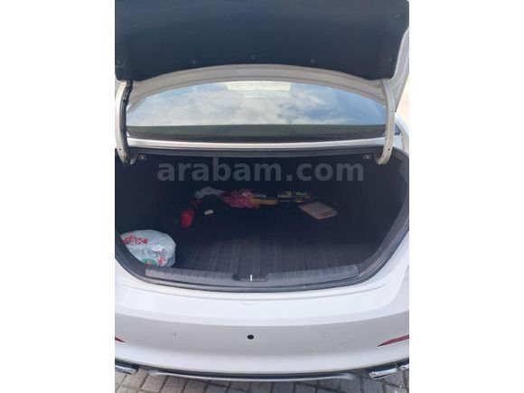 Sahibinden Hyundai Elantra 1.6 CRDi Elite Plus 2018 Model