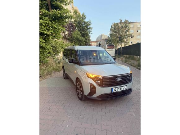 Sahibinden Ford Tourneo Courier 1.0 EcoBoost Titanium 2024 Model 