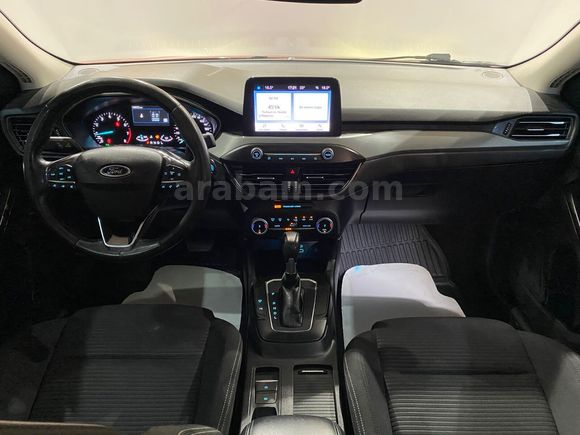 otomobil Ford Focus 1.5 Ti-VCT Titanium