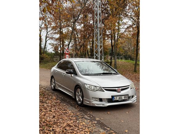 Sahibinden Honda Civic 1.6i VTEC Premium 2008 Model 
