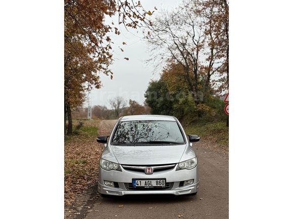 Sahibinden Honda Civic 1.6i VTEC Premium 2008 Model 