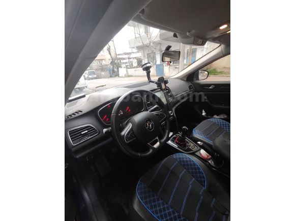 Megane 1.3 TCe Joy comfort 2021