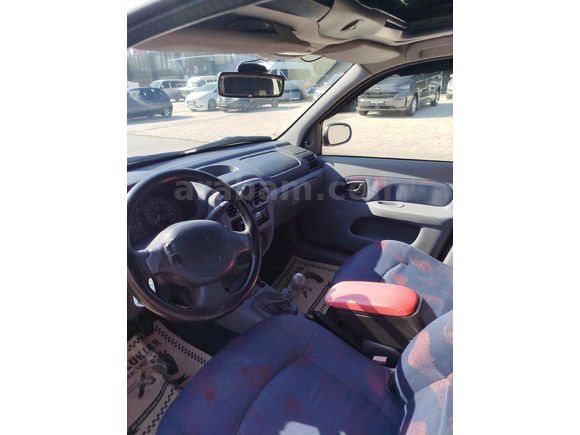 Sahibinden Renault Clio 1.4 RNA 2001 Model