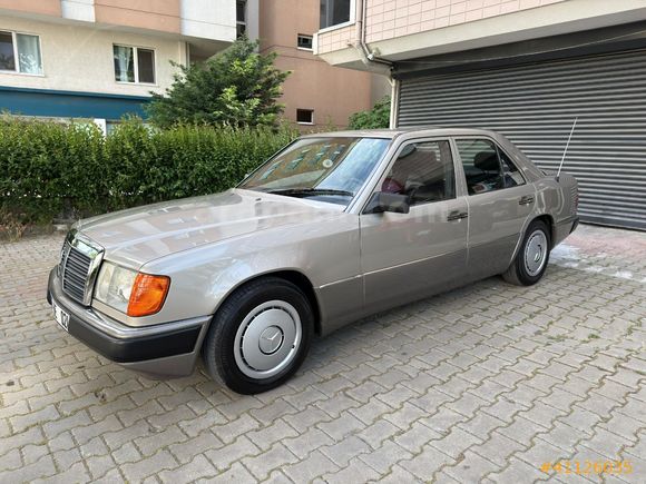 CARMALL OTOMOTİV'DEN 200E KLİMA SUNROOF OTOMATİK VİTES