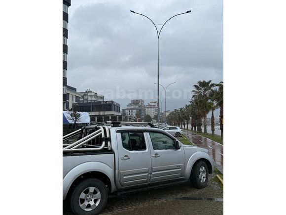 NAVARA ACİL