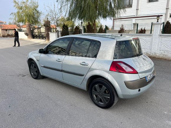 Sahibinden Renault Megane 1.5 dCi Dynamique 2004 Model