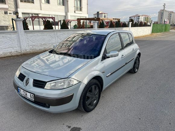 Sahibinden Renault Megane 1.5 dCi Dynamique 2004 Model
