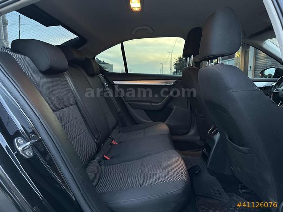 2017 MODEL SKODA OCTAVİA 1.6 TDI 115 HP DEĞİŞENSİZ