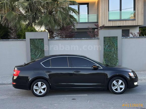 2017 MODEL SKODA OCTAVİA 1.6 TDI 115 HP DEĞİŞENSİZ