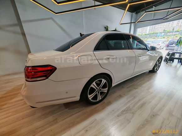 2014 Mercedes E250 Cdi 4Matic Elite