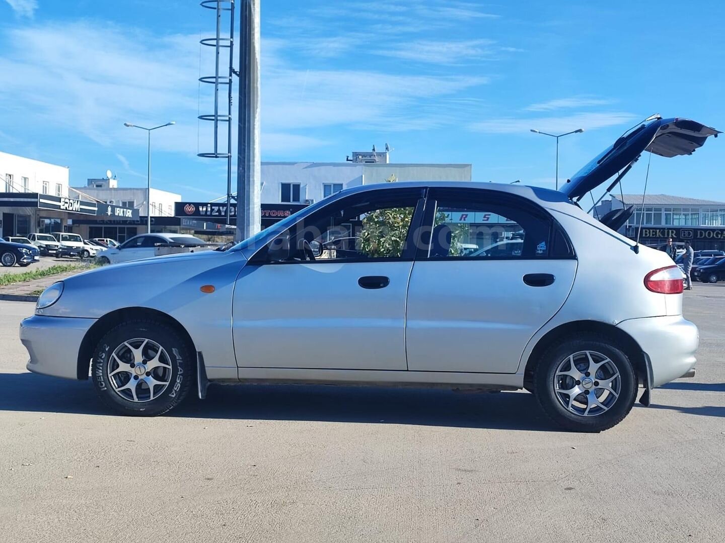 Sahibinden Daewoo Lanos 1.5 SX 1999 Model Samsun 216.000 km Gri (Gümüş) 3