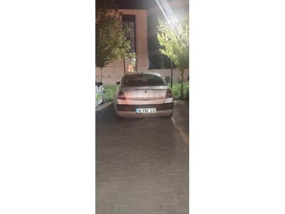 Sahibinden Renault Megane 1.5 dCi Extreme 2008 Model  320.000 km Gri