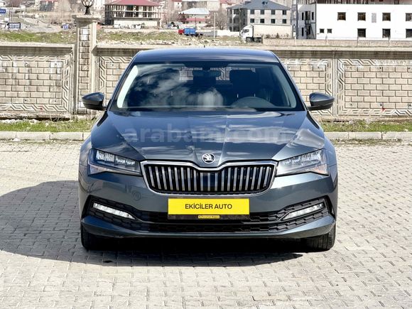 EKİCİLER'DEN 2021 SUPERB 1.5 TSİ SIFIR AYARINDA 