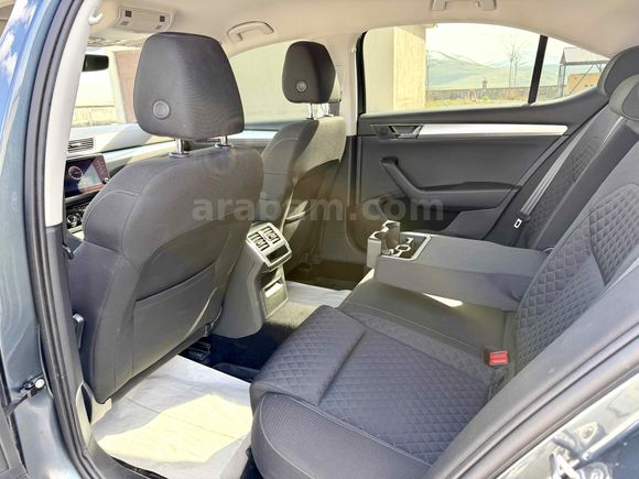 EKİCİLER'DEN 2021 SUPERB 1.5 TSİ SIFIR AYARINDA 