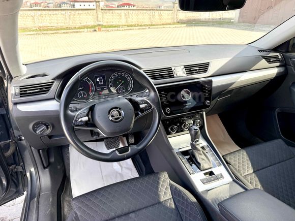 EKİCİLER'DEN 2021 SUPERB 1.5 TSİ SIFIR AYARINDA 