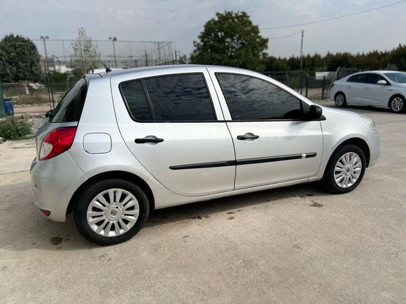 Sahibinden Renault Clio 1.5 dCi Authentique 2010 Model Bursa 198.000 km Gri