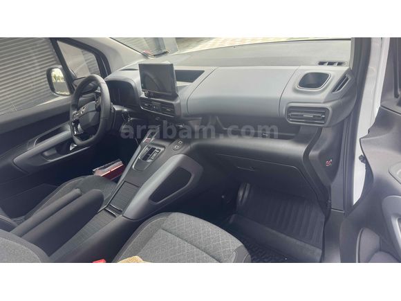 Sahibinden Opel Combo Life 1.5 D ULTİMATE  EN FULL MODELİ 2025 Model 