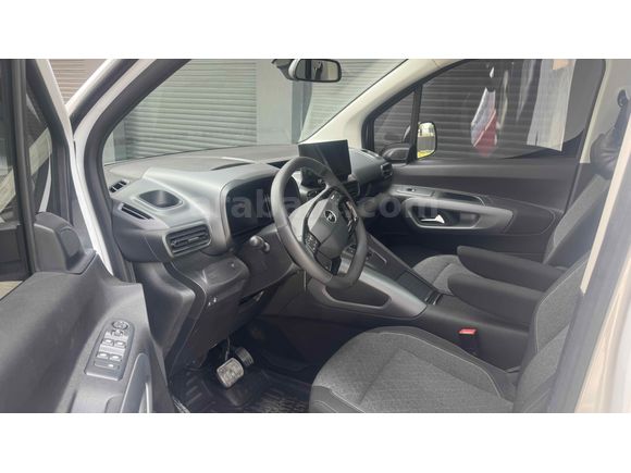 Sahibinden Opel Combo Life 1.5 D ULTİMATE  EN FULL MODELİ 2025 Model 
