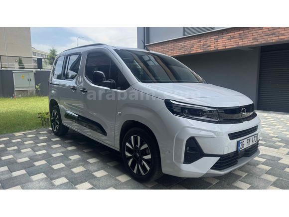 Sahibinden Opel Combo Life 1.5 D ULTİMATE  EN FULL MODELİ 2025 Model 